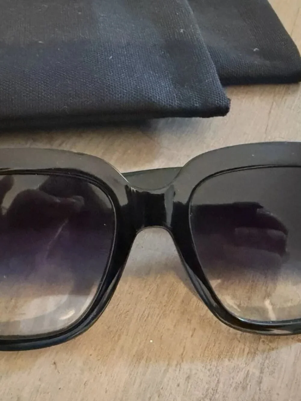 (2) QUAY Australia After Hours Sunglasses Black / Brown- Slightly Used